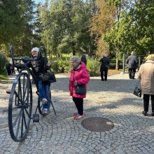 whatsapp image 20250 06 at.40.04 pm  