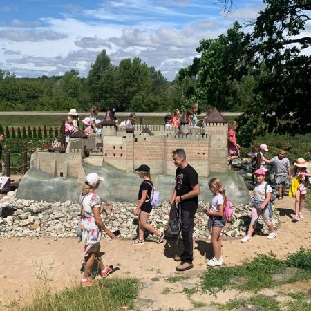 whatsapp image 2025 07 28 at.57.43 am